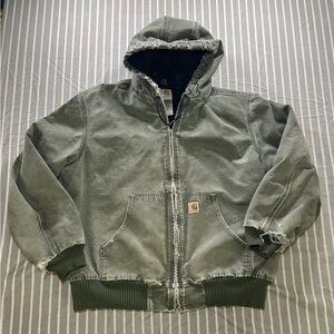 vintage Carhartt J130 Quilted Flannel Lined Jacket Men's size XL